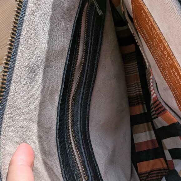 Mariclaro Designs – Handmade Leather & Vintage Fabric Bag / Sac à main cuir - Picture 9 of 9